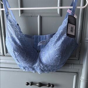 Maidenform Blue Lace Full-Coverage Bra